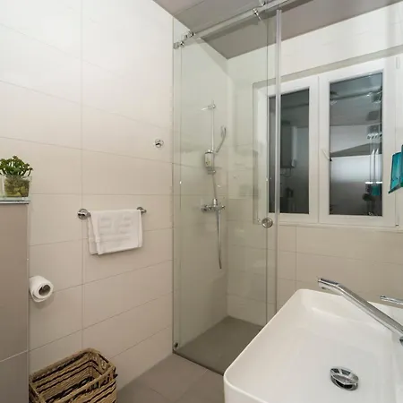 Luxury And Silente Bacvice Konukevi