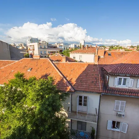 Luxury And Silente Bacvice Konukevi 4*