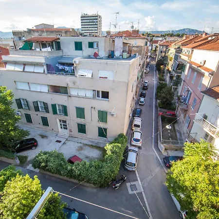 Luxury And Silente Bacvice Konukevi 4*