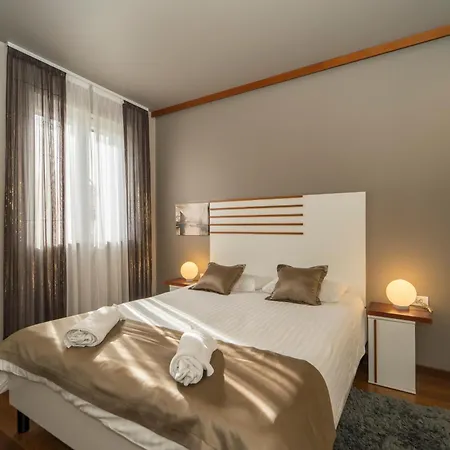 Luxury And Silente Bacvice 4*